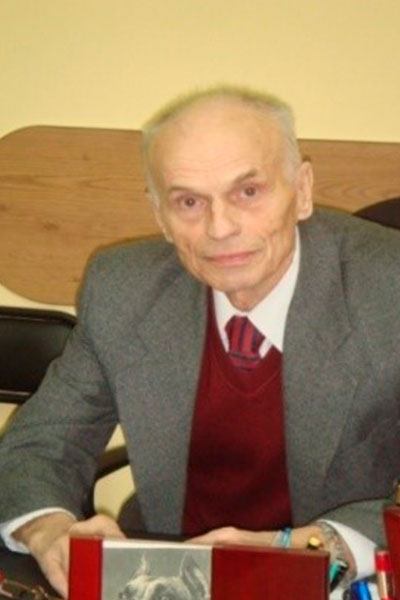 шутов-а-а